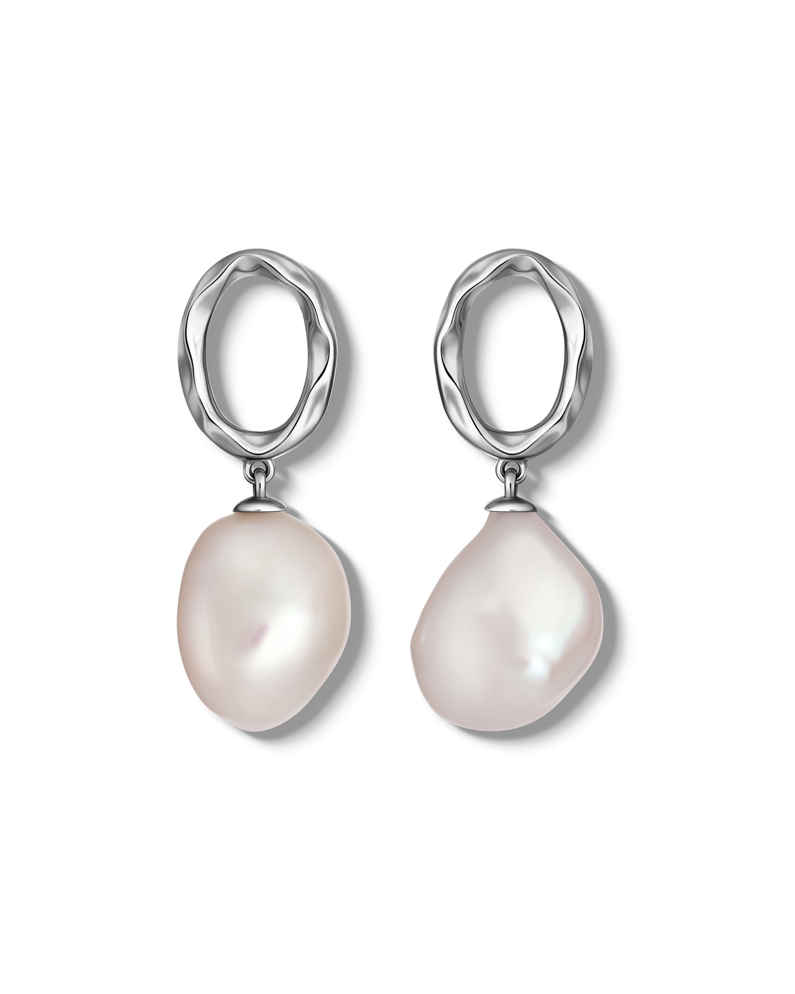 Everyday Pearl Earrings