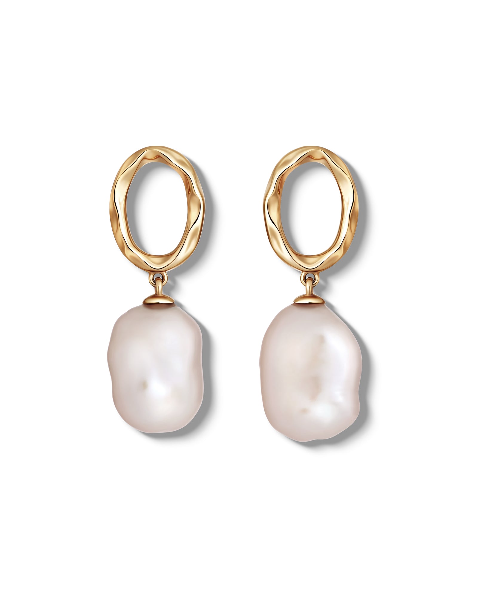 Everyday Pearl Earrings