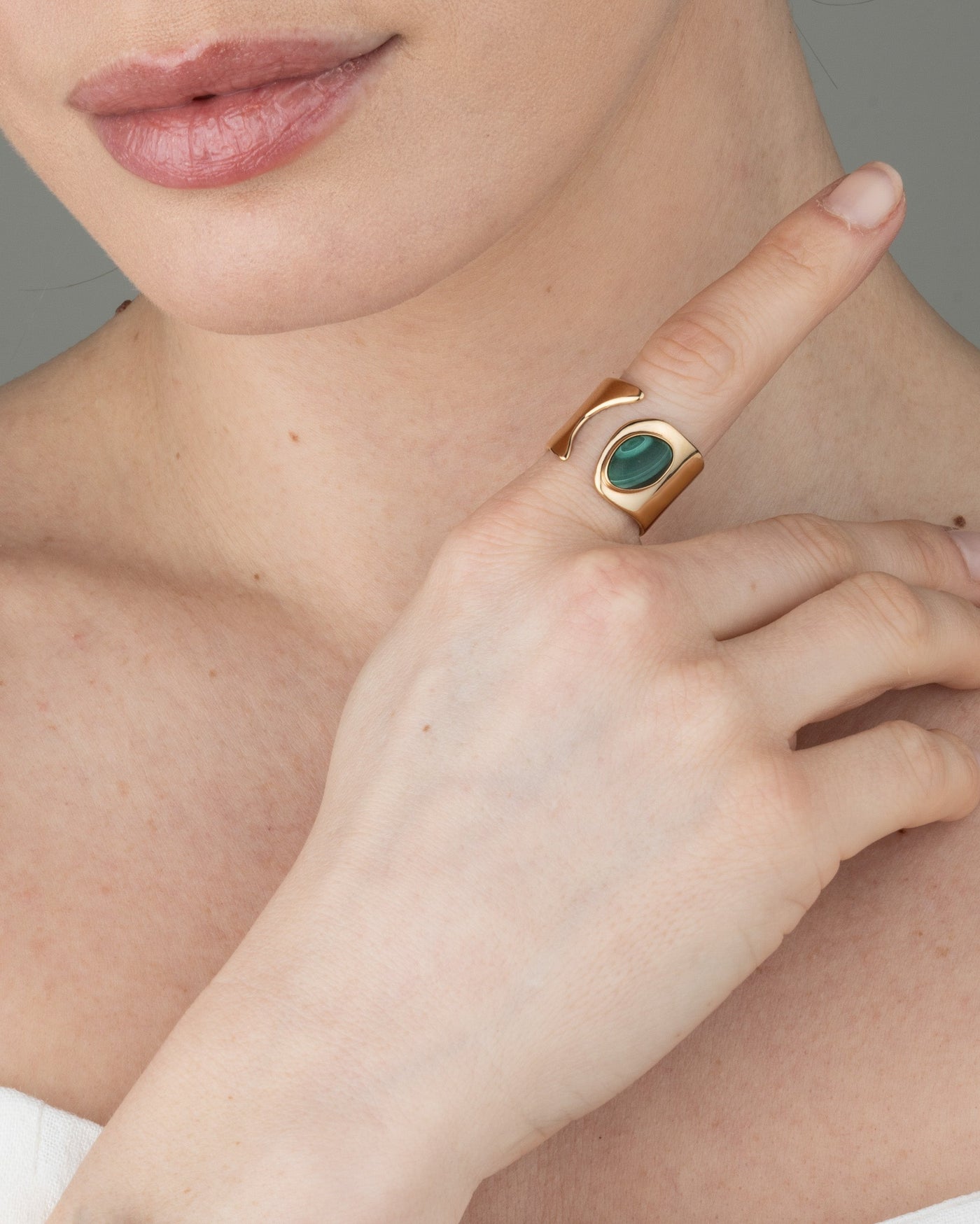 Abyssal Depth Ring