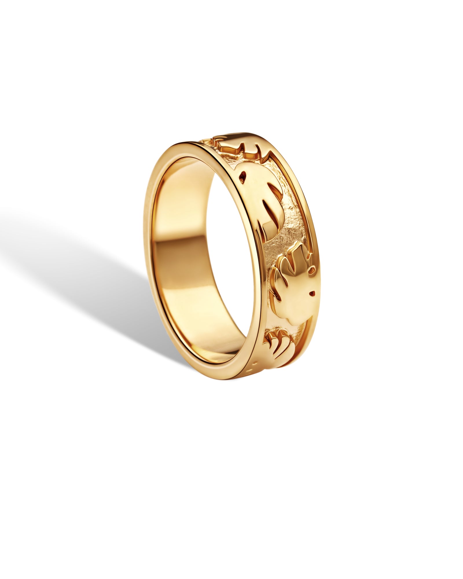 Exotic Leaf Ring