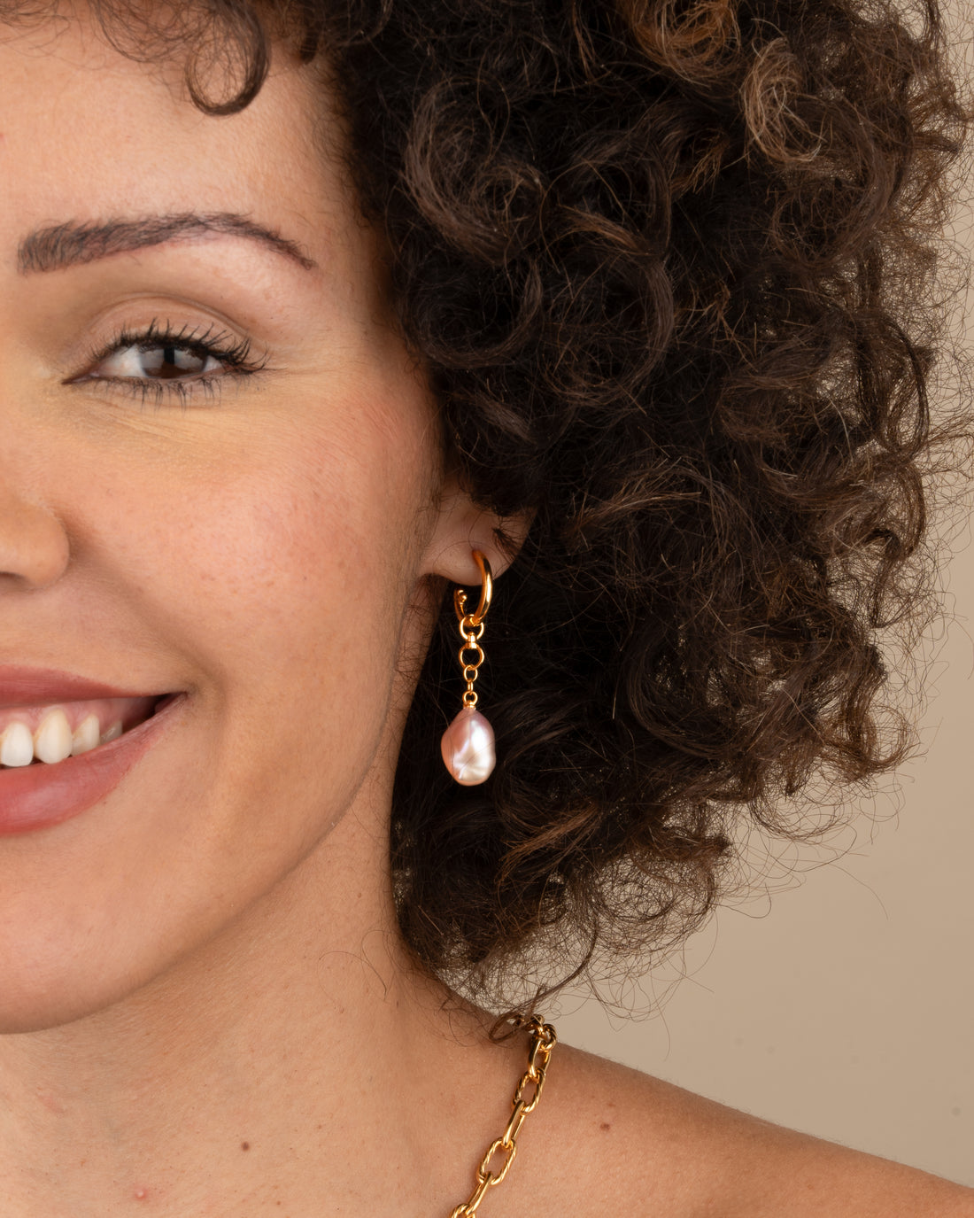 Pearly Bloom Earrings