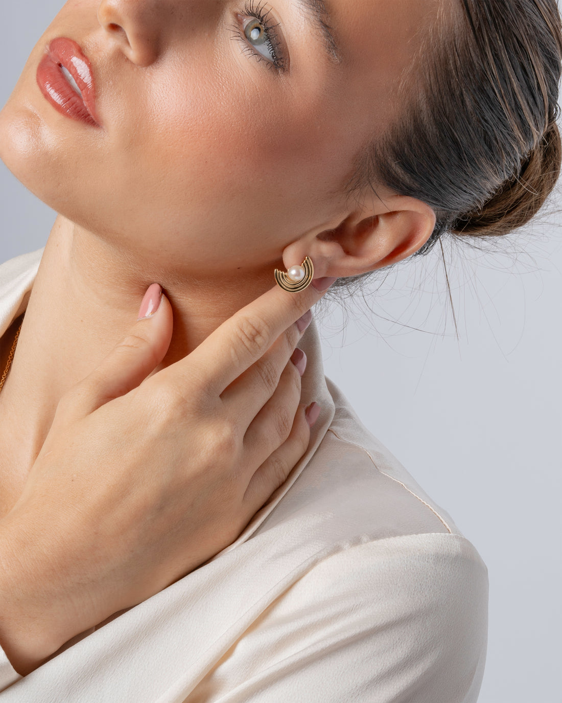 Ohrstecker mit Halbschliff