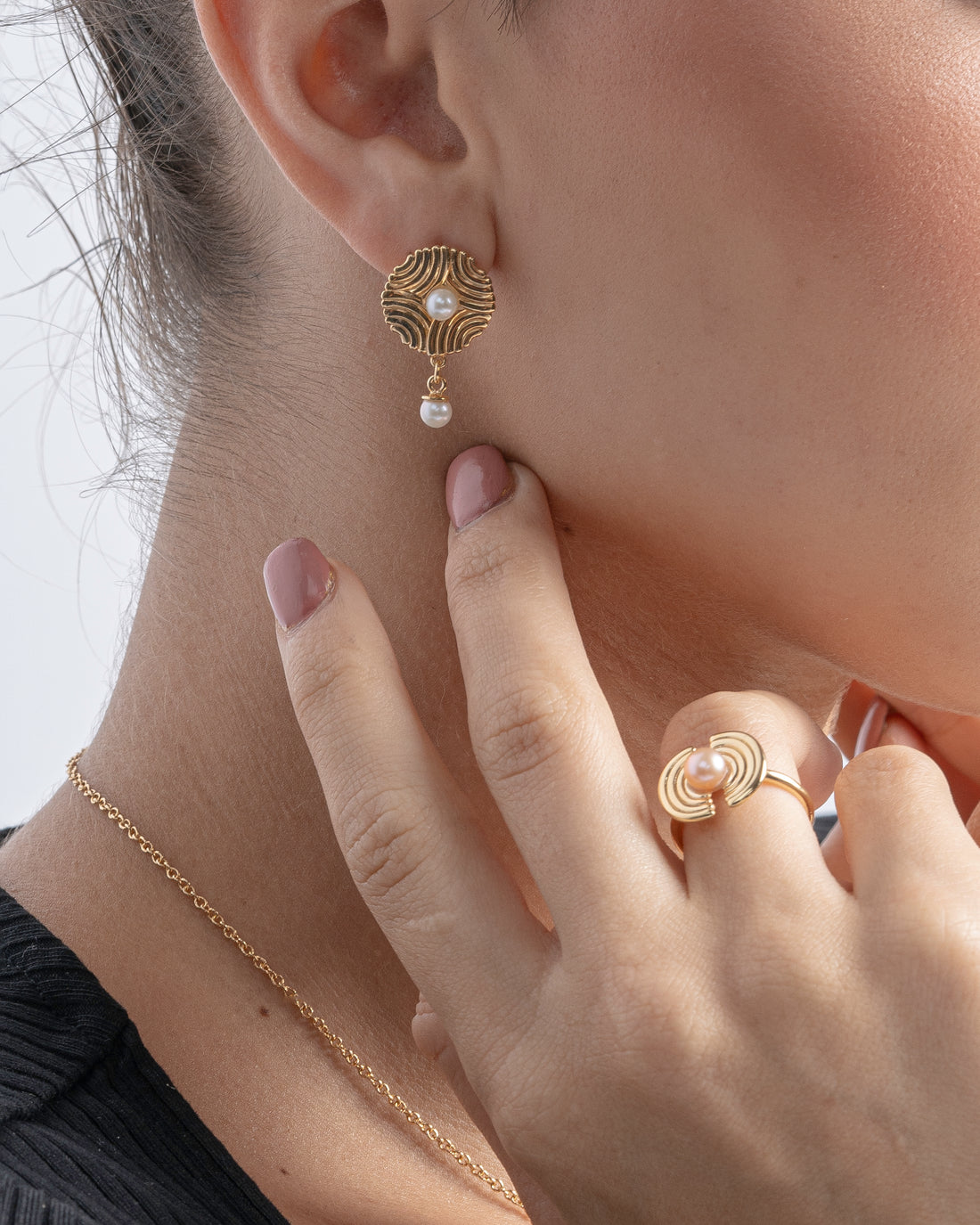 Gewellte Luxe-Ohrringe