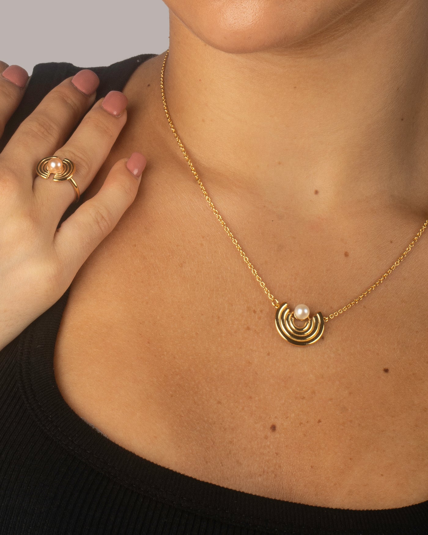 Radiant Pearl Pendant