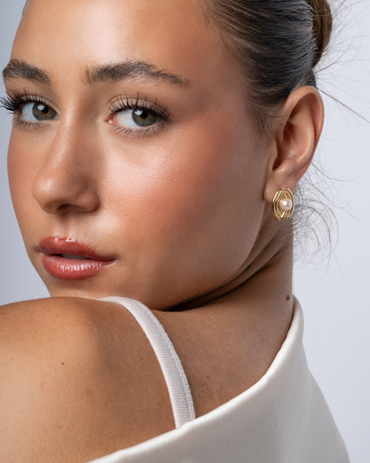 Pearly Everyday Earrings