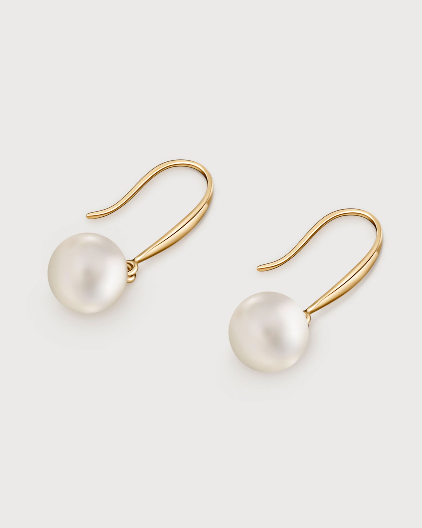 Spheric Pearl Earrings