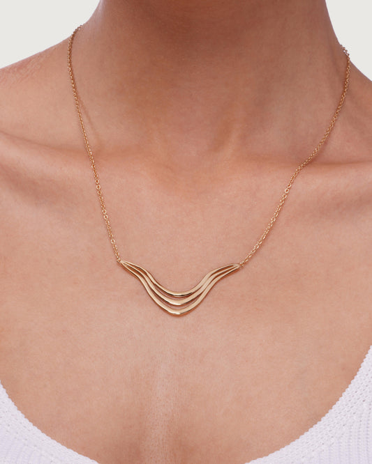 Bow Necklace